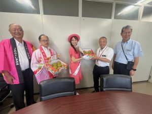 大果大阪青果表敬訪問の様子